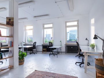 Vermieten: Bright Office Space